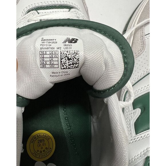 New Balance 550 Sneakers in White Green - Picture 10 of 10